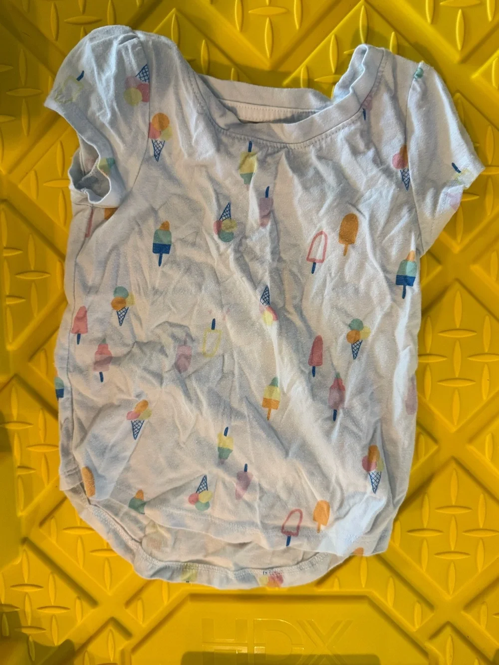 Lot of five 2T cat and Jack shirts